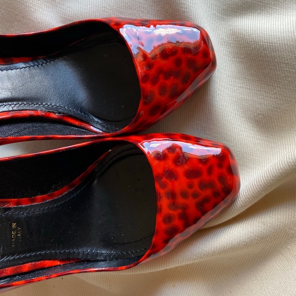 Jerome C Rousseau Red Patent Leather Pumps, size 38.5 - Picture 2 of 8